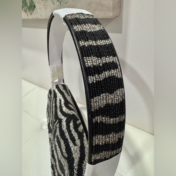 STAUD Tommy beaded bag - Picture 5 of 12